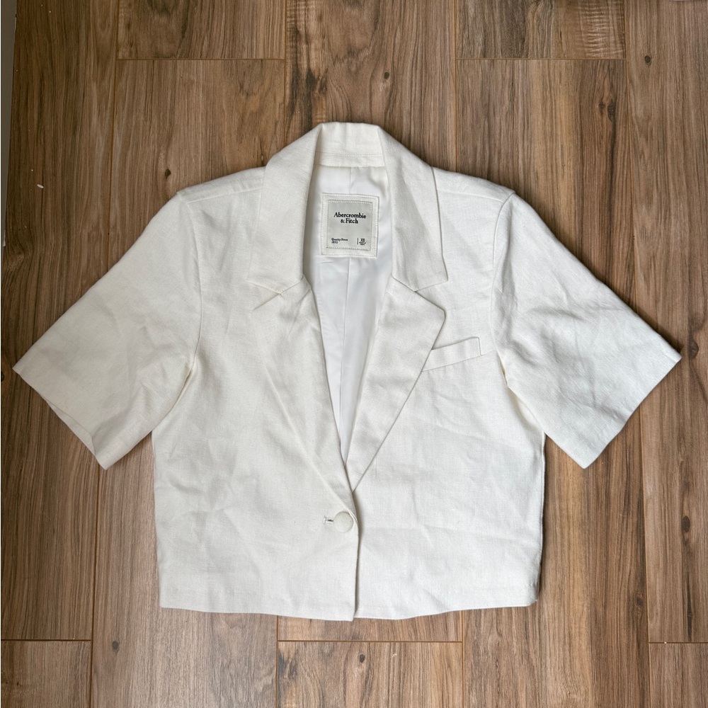 Abercrombie and Fitch White Linen Short Sleeve Cropped Blazer Extra Small